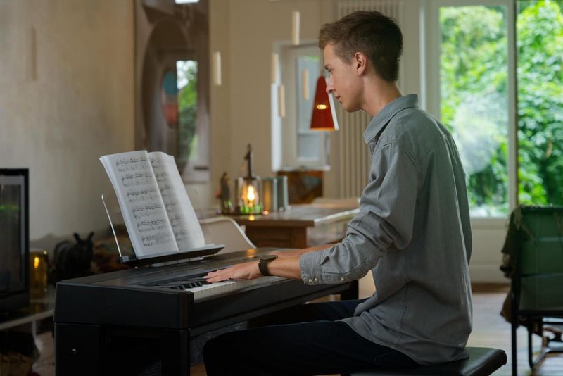 Kawai ES 920 B